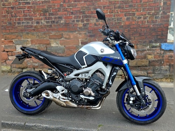 Used Yamaha MT-09 2015 for sale - bike-78673440: Photo