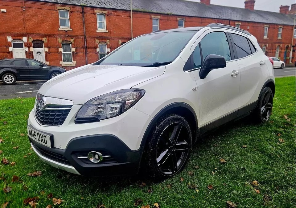 Used Vauxhall Mokka 2015 for sale - 76493634: Photo 2