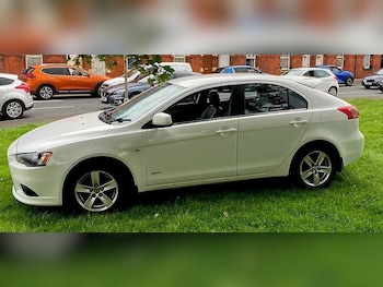 Mitsubishi Lancer feature image 3