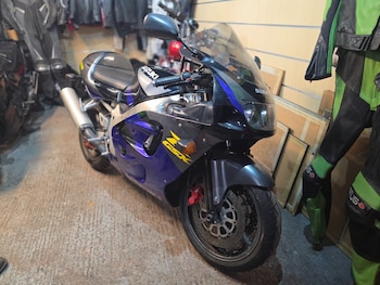 Used Suzuki GSX-R 1997 for sale - bike-78456060: Photo