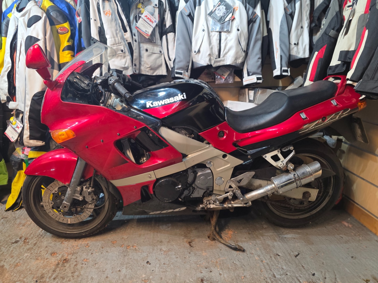 Used Kawasaki ZZR 2000 for sale - 78454750: Photo 2
