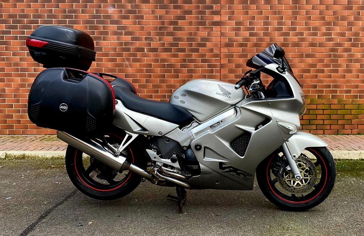 Used HONDA VFR800F VFR800 1997 for sale - 78460266: Photo 3