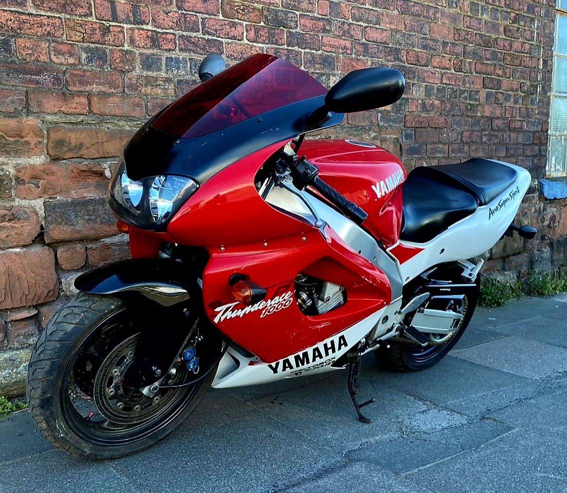Used Yamaha YZF1000 THUNDERACE 1997 for sale - 78460061: Photo 2