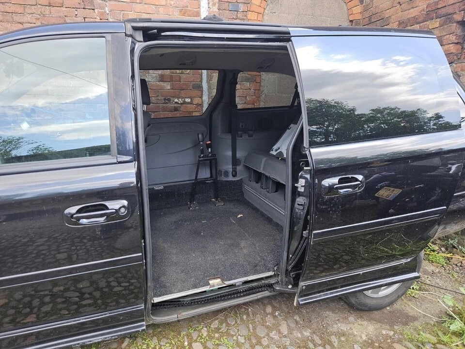 Used Chrysler Grand Voyager for sale - 76494220: Photo 5