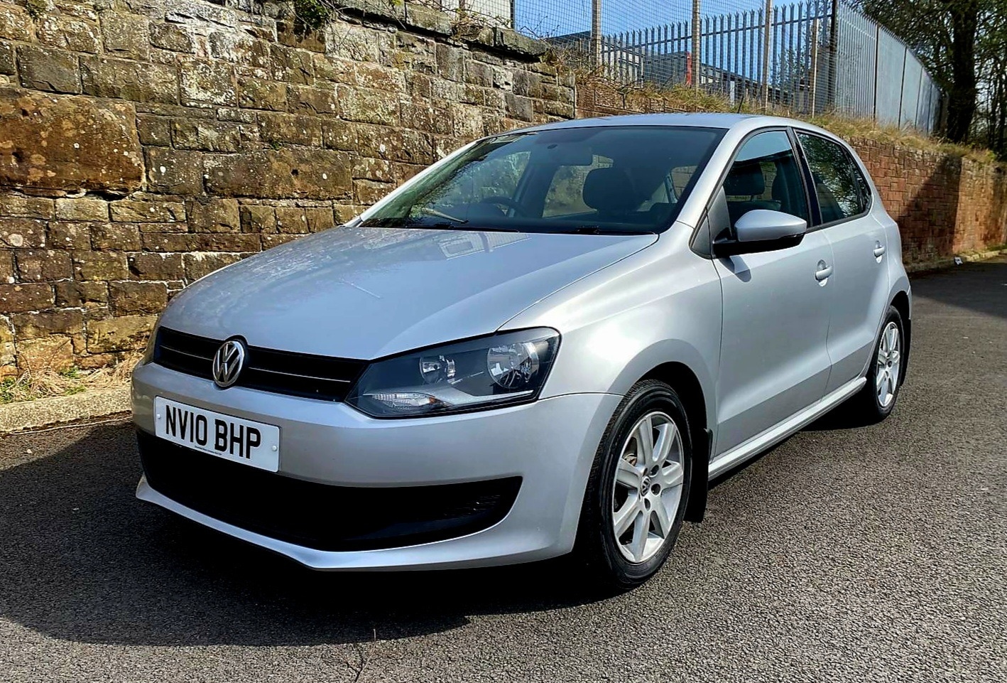 Used Volkswagen Polo 2010 for sale - 78109037: Photo 2