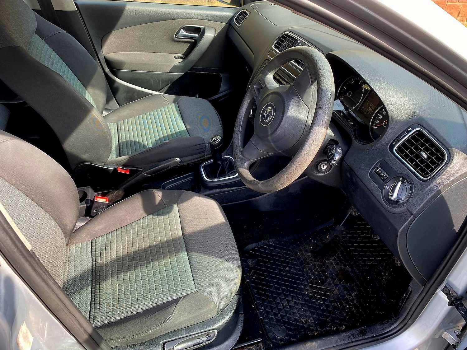 Used Volkswagen Polo 2010 for sale - 78109037: Photo 9