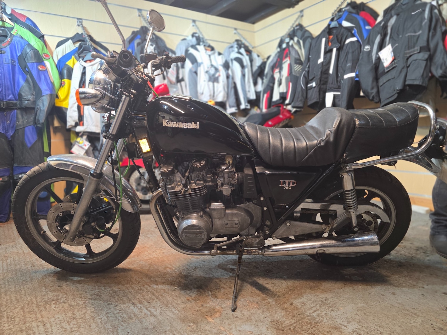 Used Kawasaki Z750 LTD 1994 for sale - 78473370: Photo 4