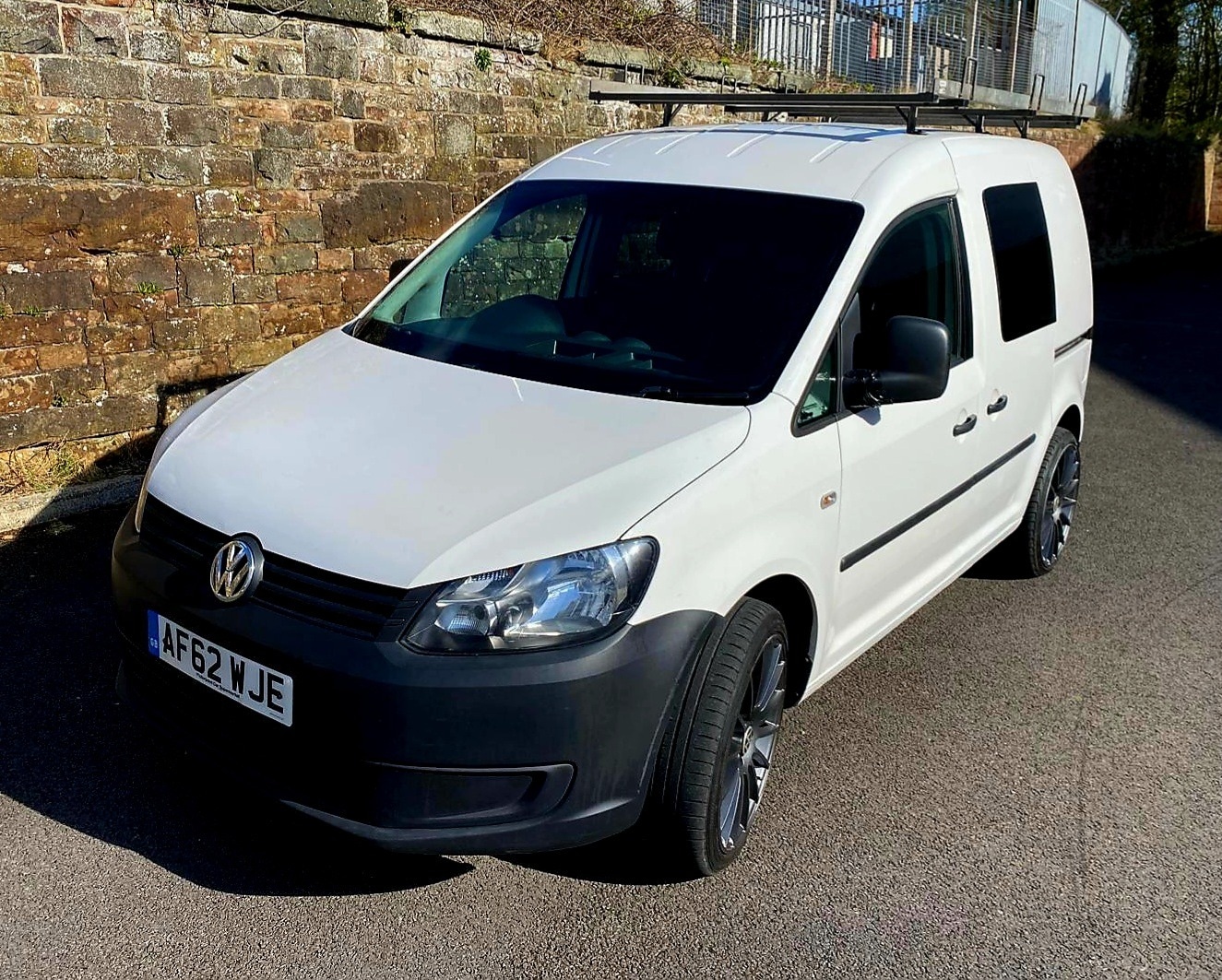 Used Volkswagen Caddy 2012 for sale - 78203678: Photo 1