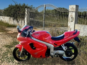 Used Triumph SPRINT 1999 for sale - bike-76492050: Photo