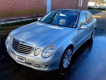 Used Mercedes-Benz E Class 2007 for sale - 77953424: Photo