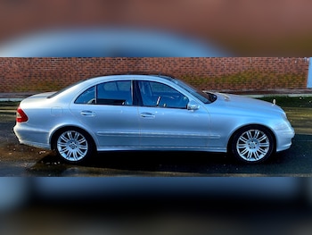 Used Mercedes-Benz E Class 2007 for sale - 77953424: Photo