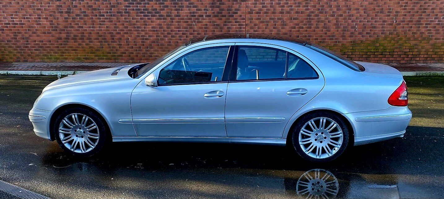 Used Mercedes-Benz E Class 2007 for sale - 77953424: Photo 4