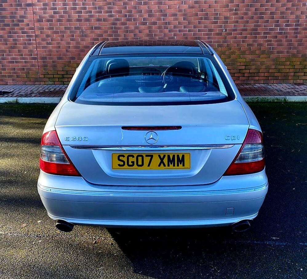 Used Mercedes-Benz E Class 2007 for sale - 77953424: Photo 7