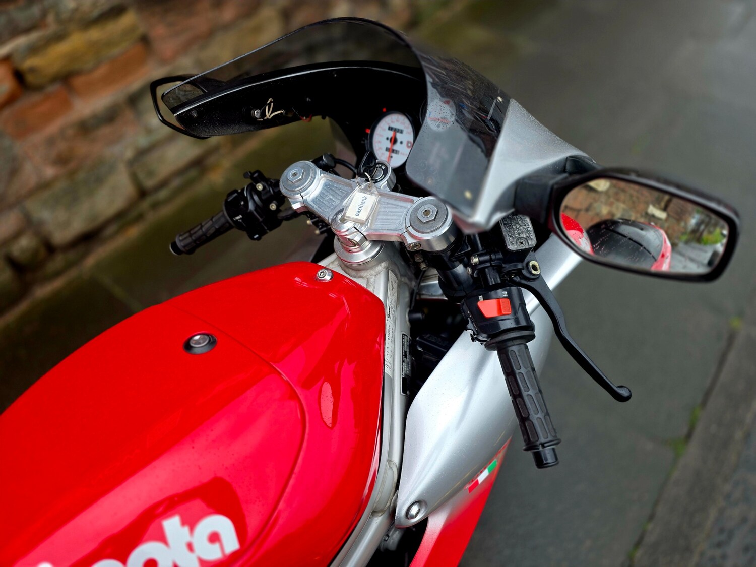 BIMOTA SUPERMONO