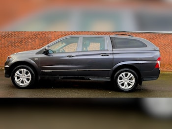 Used Ssangyong Korando Sports 2015 for sale - 76807796: Photo