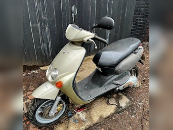 Used Yamaha YN 2002 for sale - bike-77053477: Photo