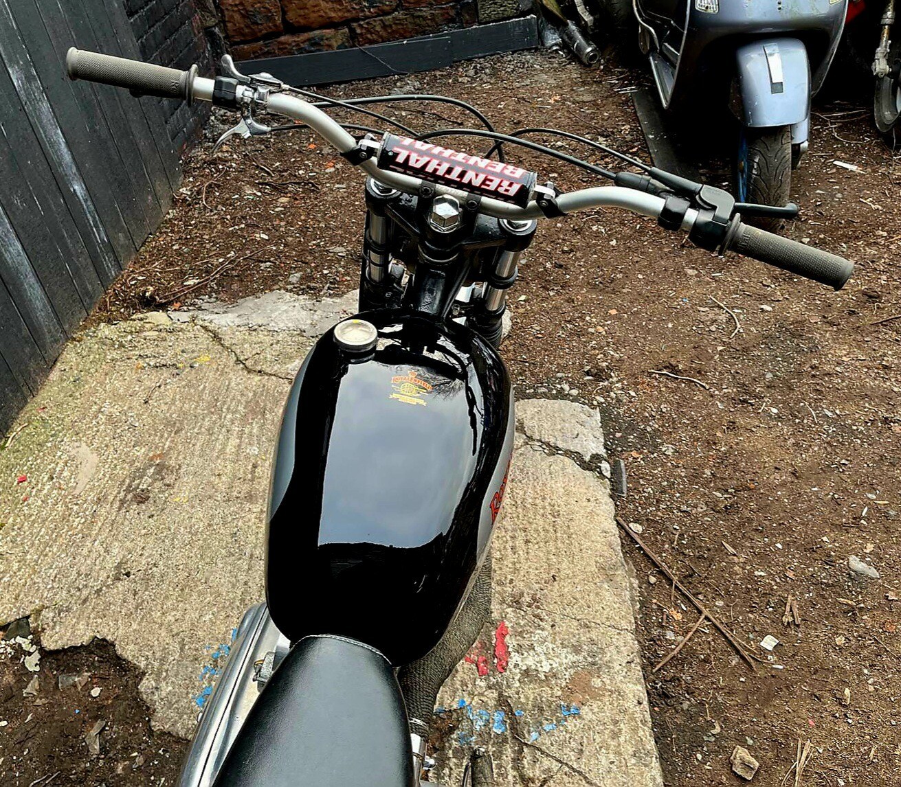 Royal Enfield BULLET 350