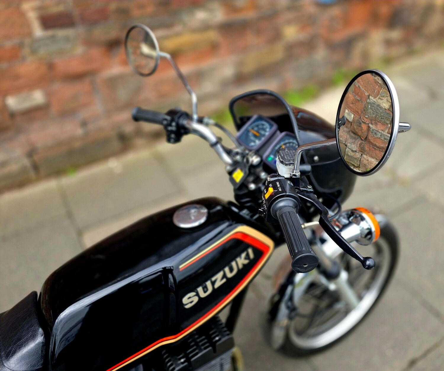 Suzuki GT125 X4