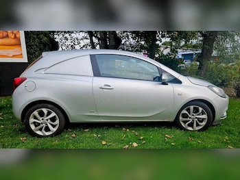 Used Vauxhall Corsa 2015 for sale - 76492501: Photo