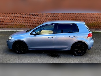 Used Volkswagen Golf 2011 for sale - 78203683: Photo