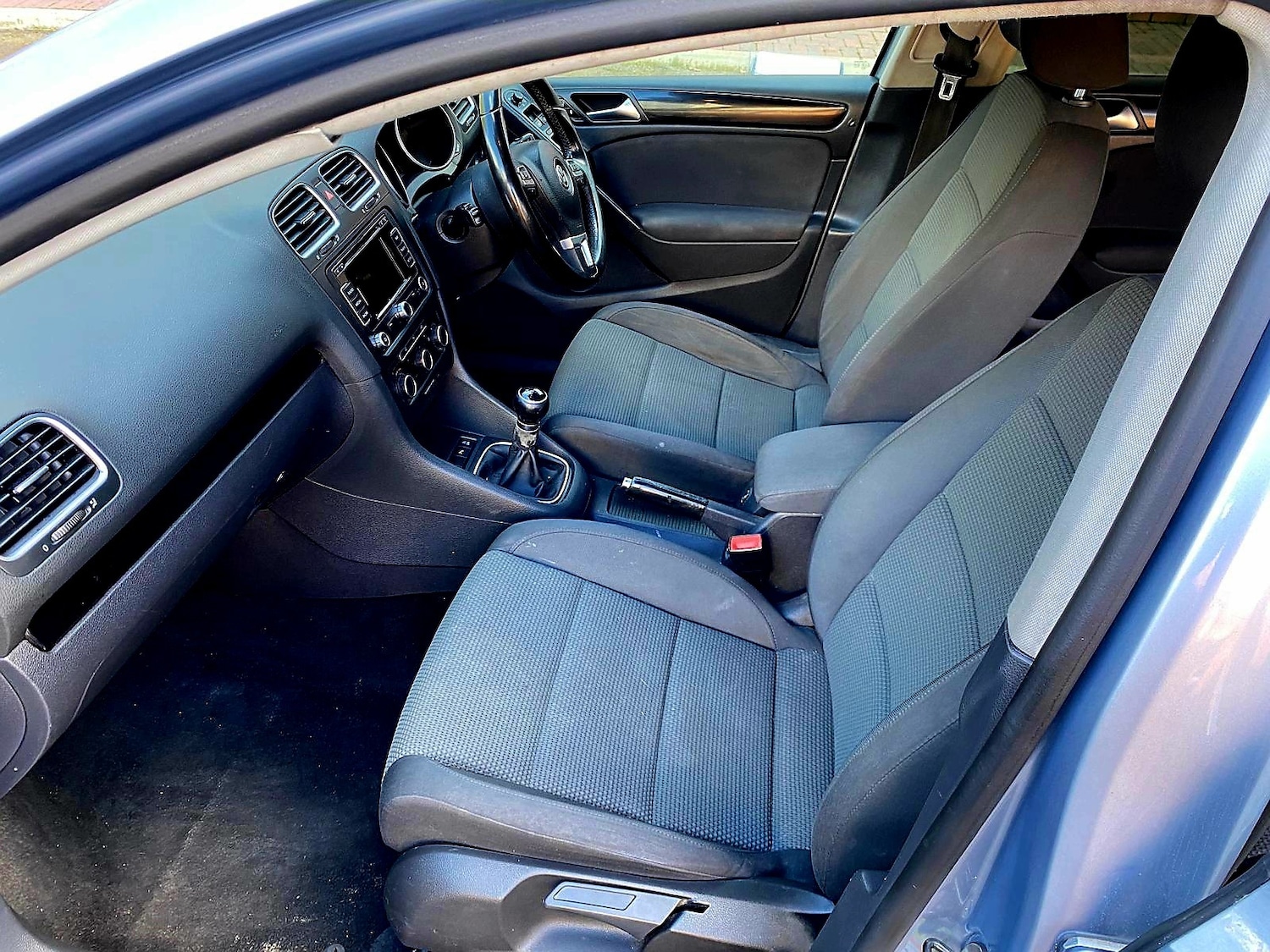 Used Volkswagen Golf 2011 for sale - 78203683: Photo 8