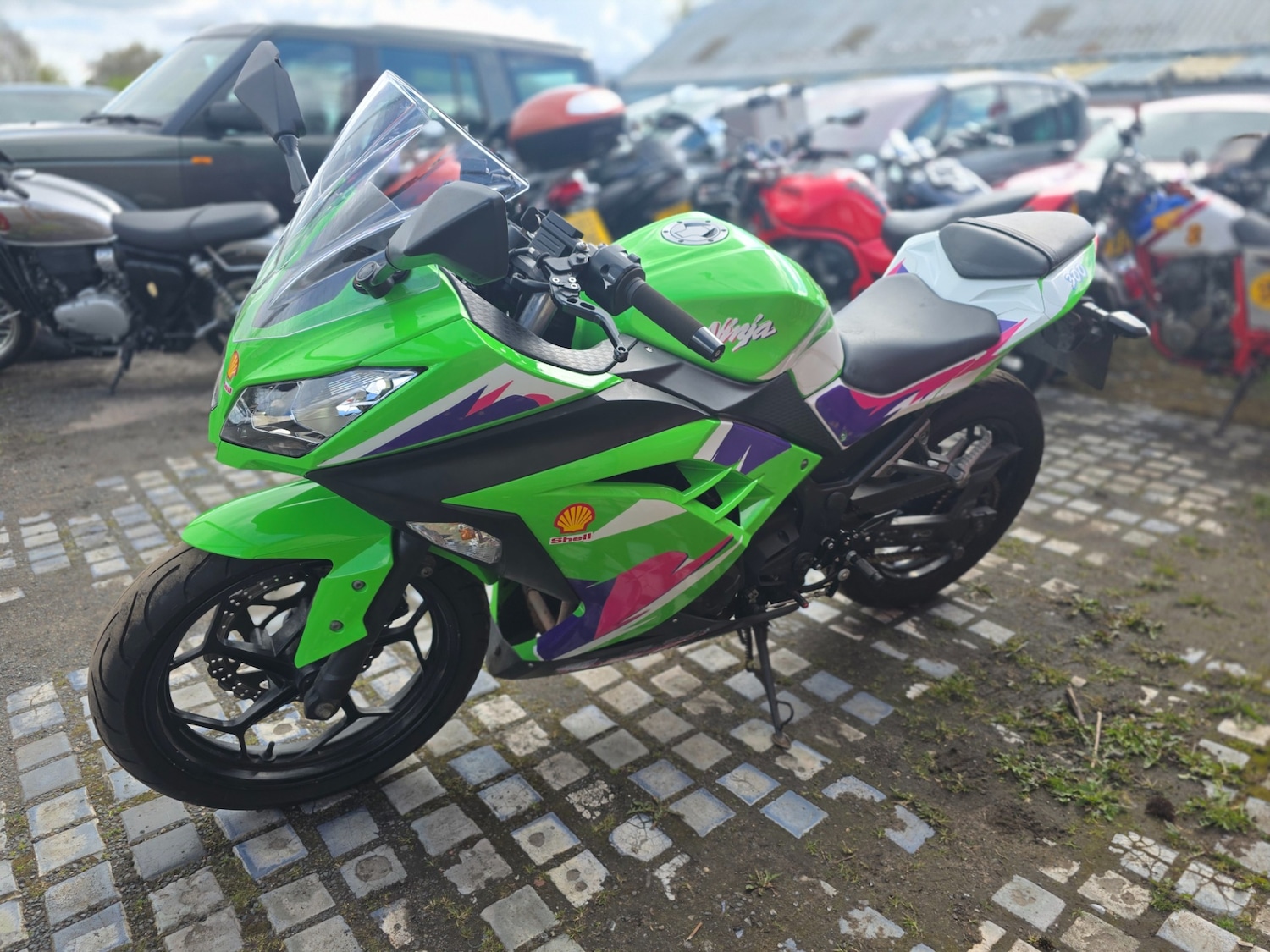 Used Kawasaki NINJA 300 2014 for sale - 78456301: Photo 2