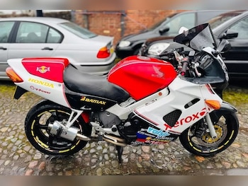 Used Honda VFR 1997 for sale - bike-76494114: Photo