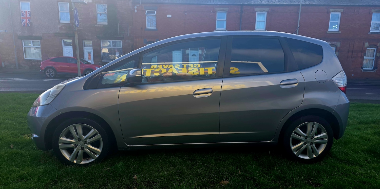 Used Honda Jazz 2011 for sale - 77225656: Photo 4