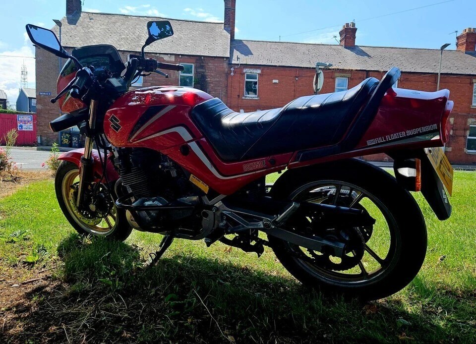 Suzuki GSX550E CLASSIC PX