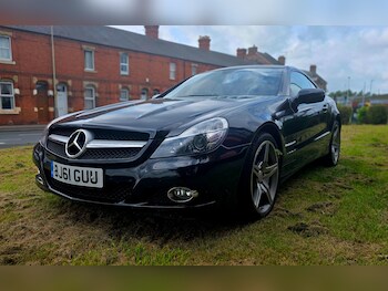 Used Mercedes-Benz SL 2011 for sale - 75931895: Photo