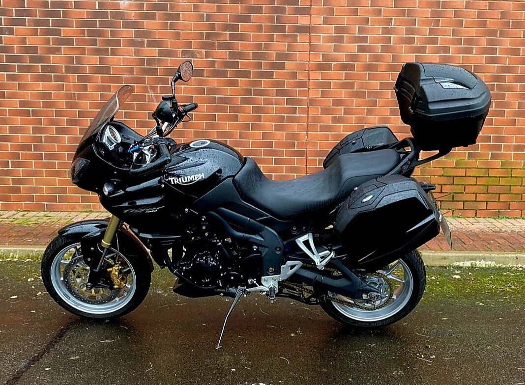 Used Triumph TIGER 2010 for sale - 78457107: Photo 11
