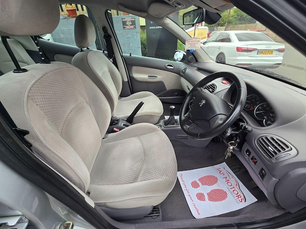 Used Peugeot 206 2006 for sale - 75401320: Photo 3