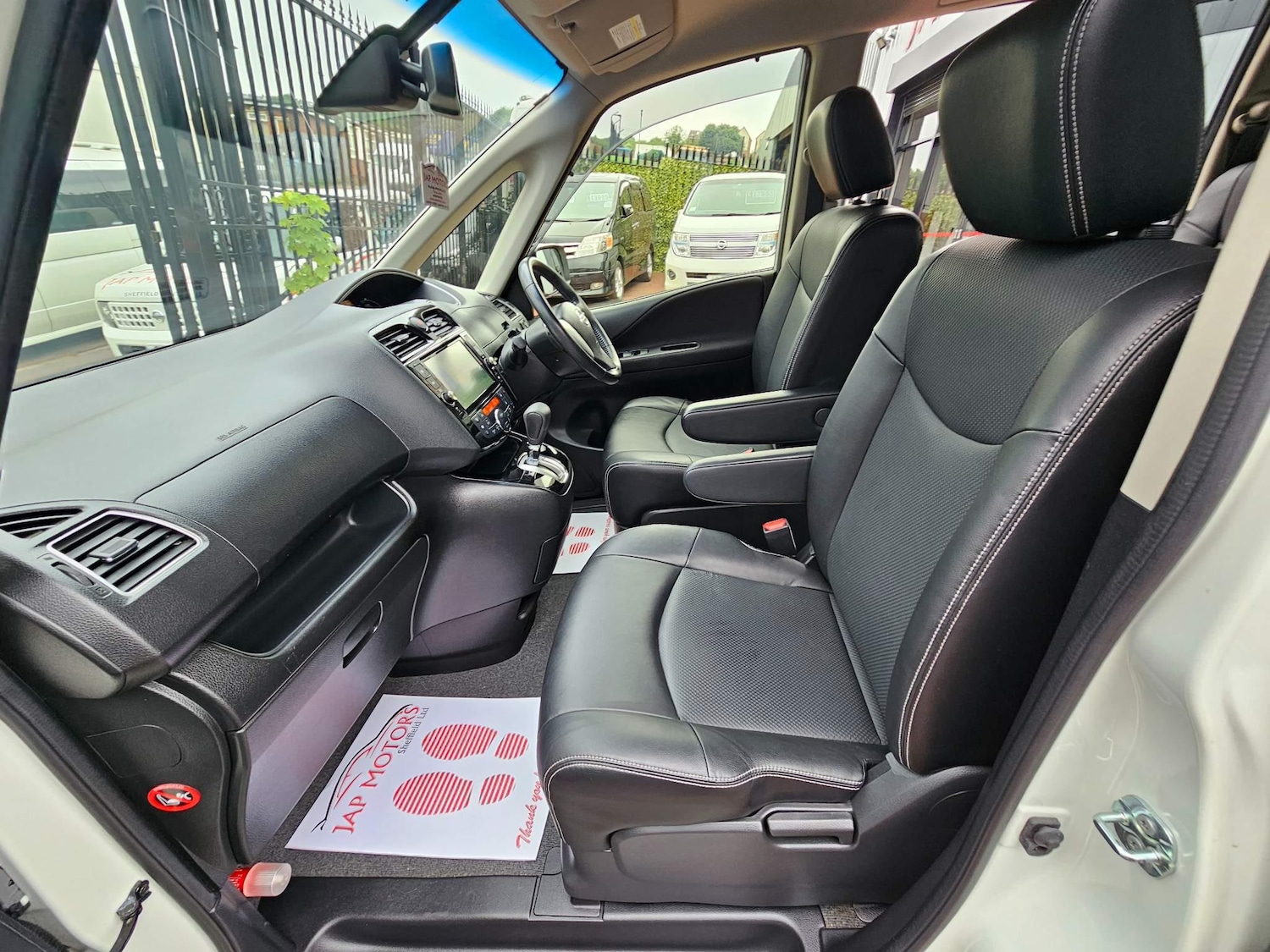 Used Nissan Serena 2024 for sale - 76996121: Photo 20