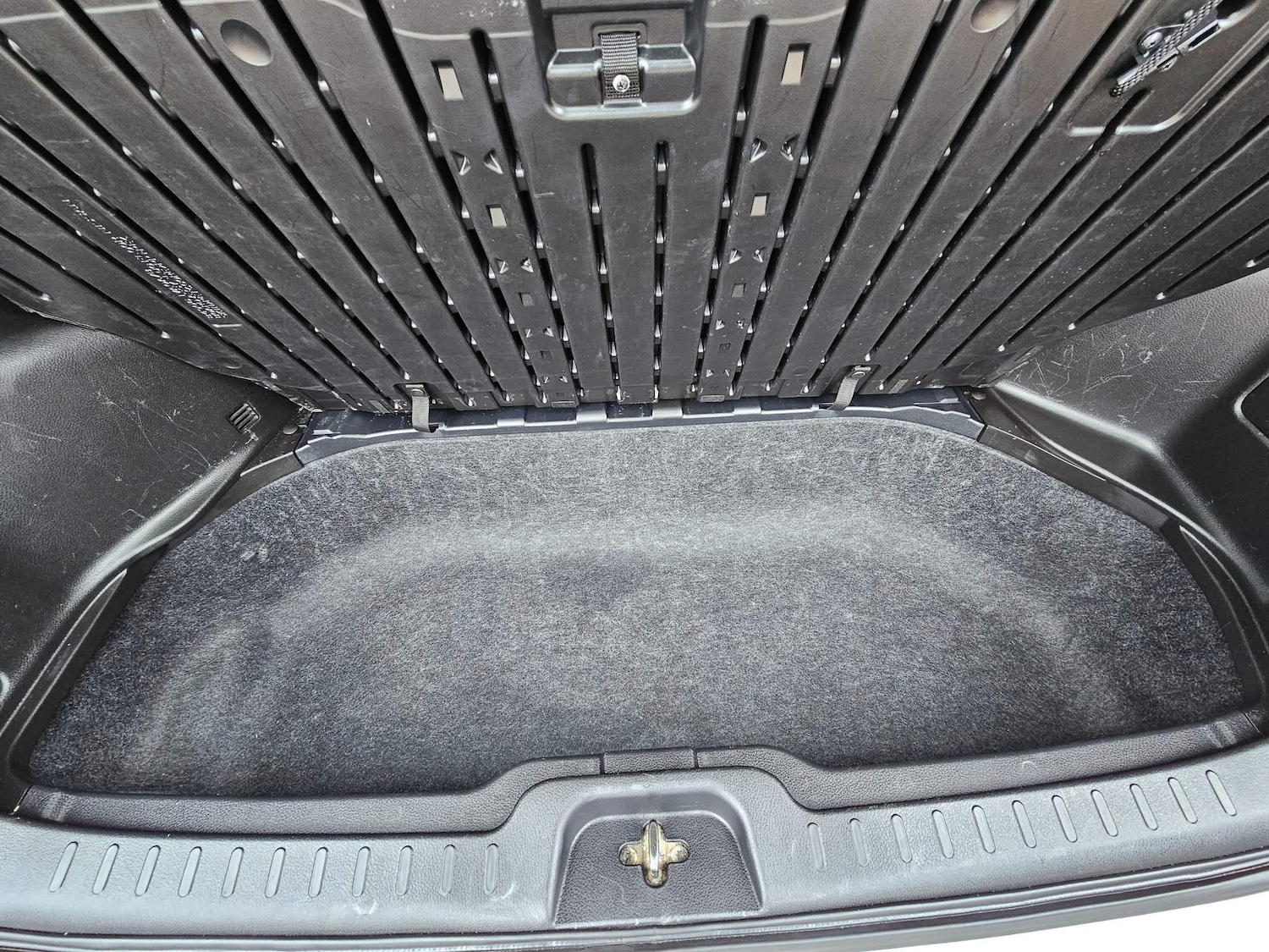 Used Nissan Serena 2024 for sale - 76996121: Photo 31