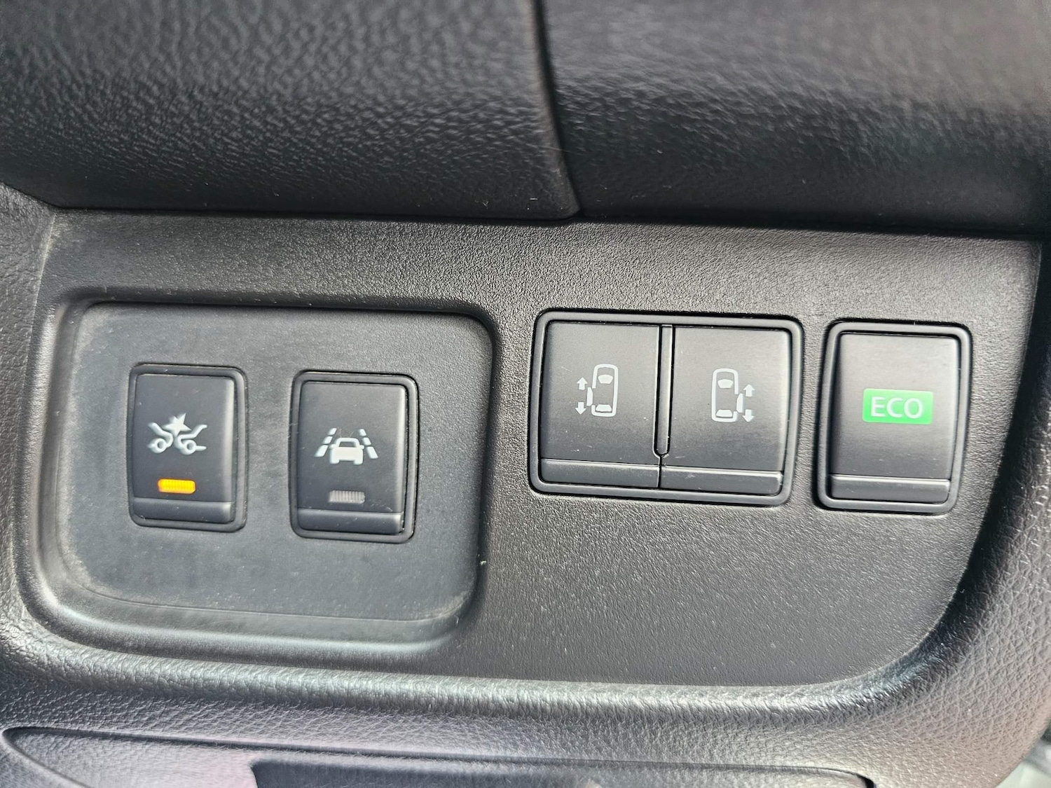 Used Nissan Serena 2024 for sale - 76996121: Photo 42