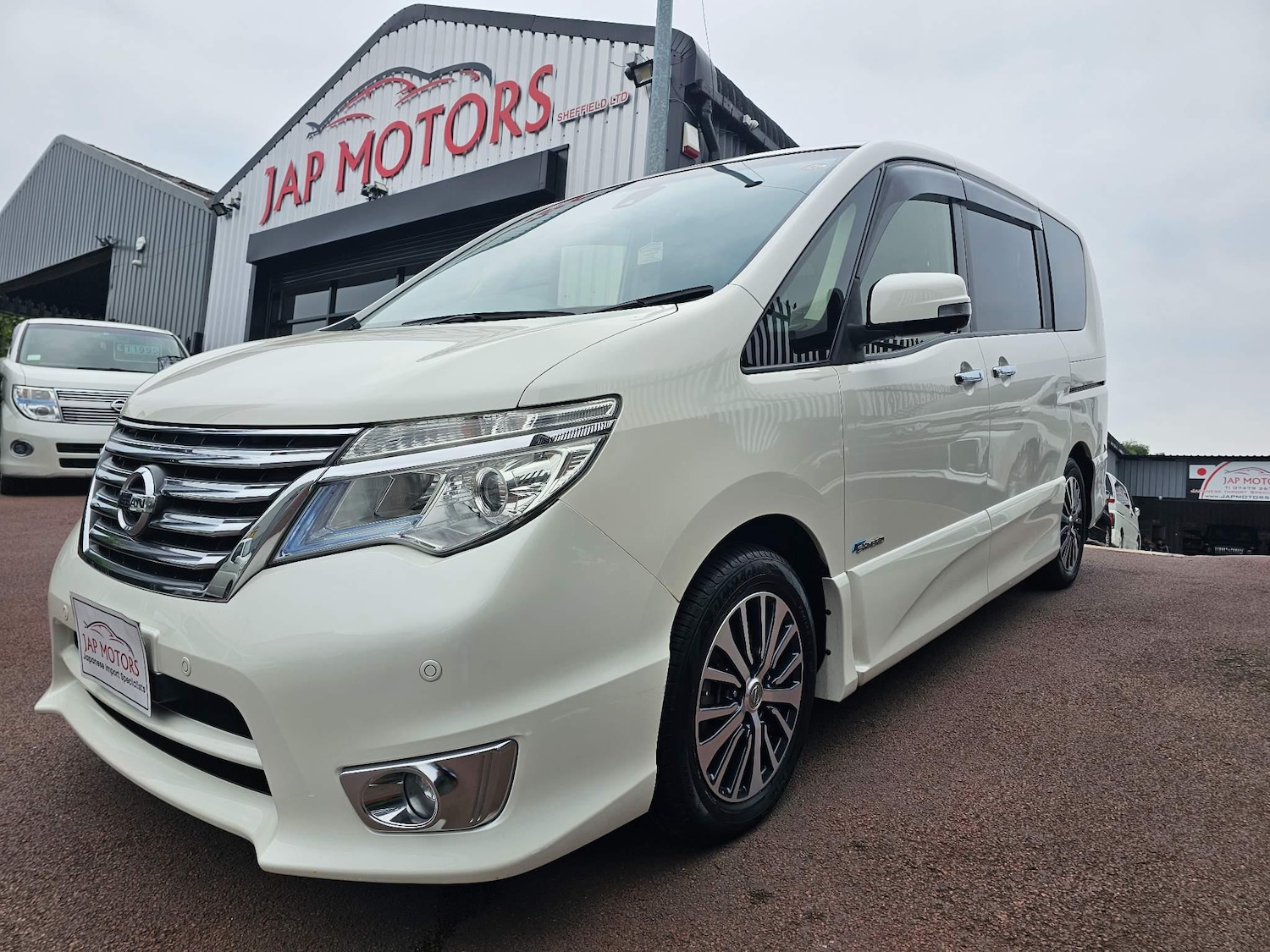 Used Nissan Serena 2024 for sale - 76996121: Photo 7