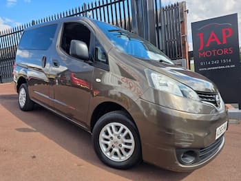 Used Nissan NV200 2015 for sale - 79657984: Photo