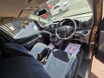Used Nissan NV200 2015 for sale - 79657984: Photo