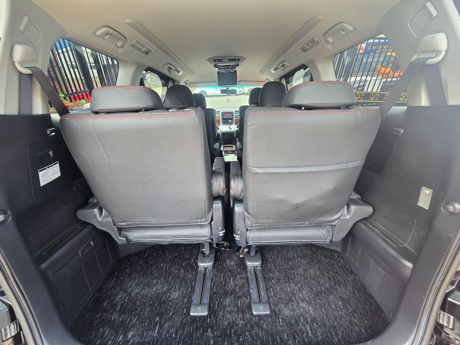 Used Toyota Vellfire 2025 for sale - 76996221: Photo 17