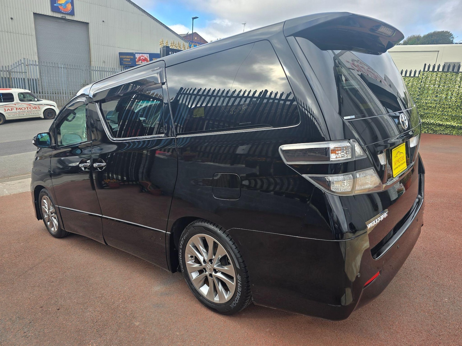 Used Toyota Vellfire 2025 for sale - 76996221: Photo 24