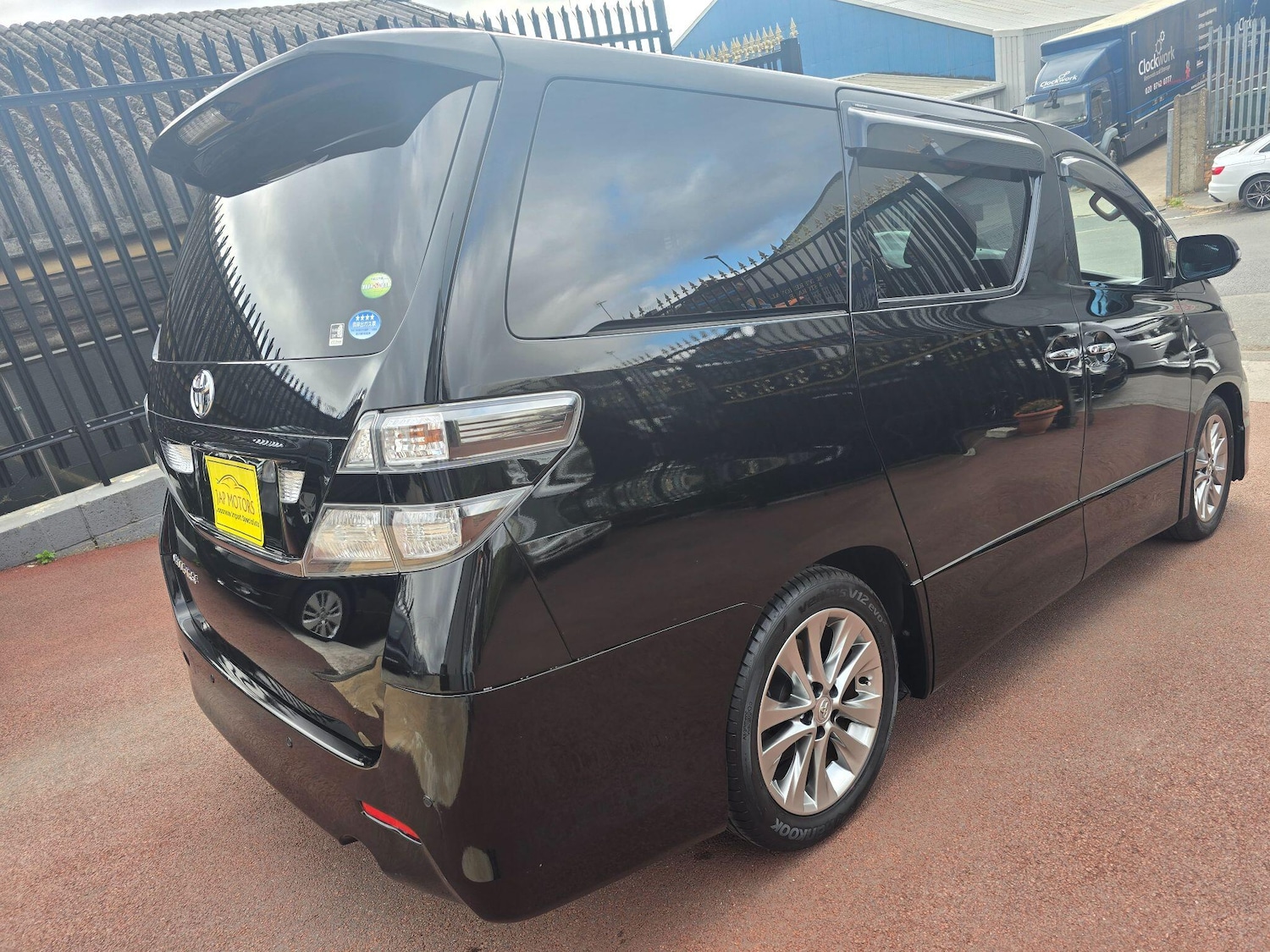 Used Toyota Vellfire 2025 for sale - 76996221: Photo 28