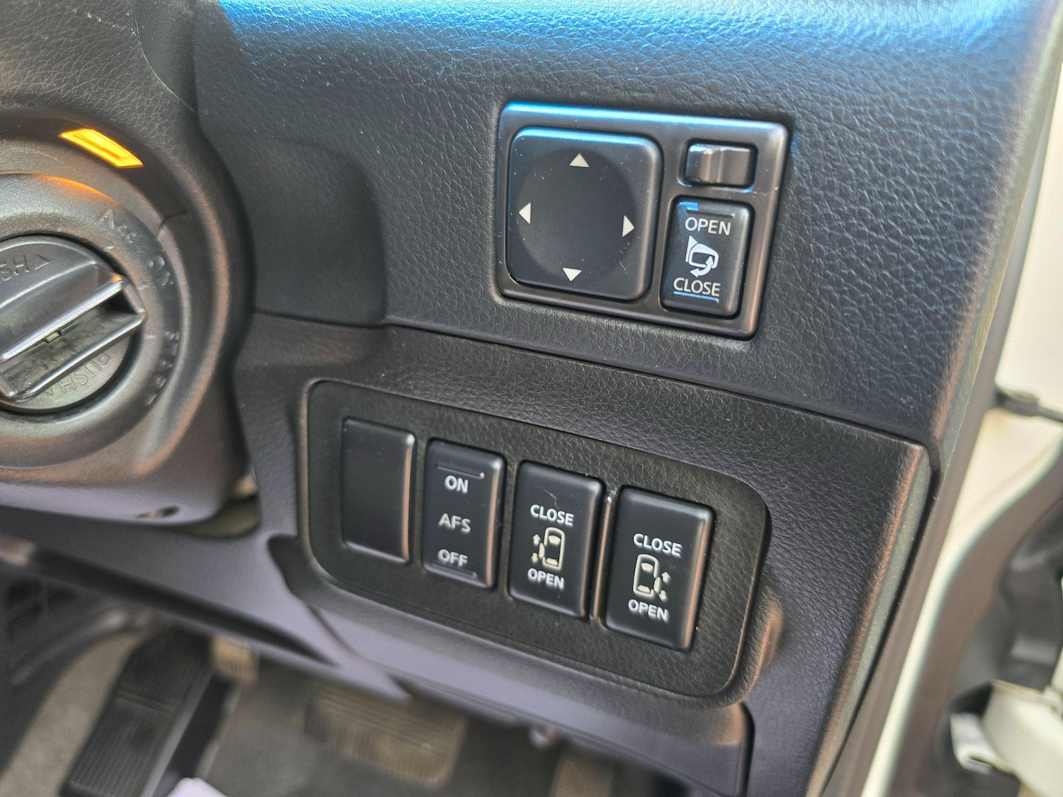 Used Nissan Elgrand 2025 for sale - 76988109: Photo 45