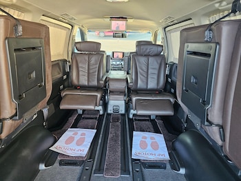 Used Nissan Elgrand 2009 for sale - 79039467: Photo