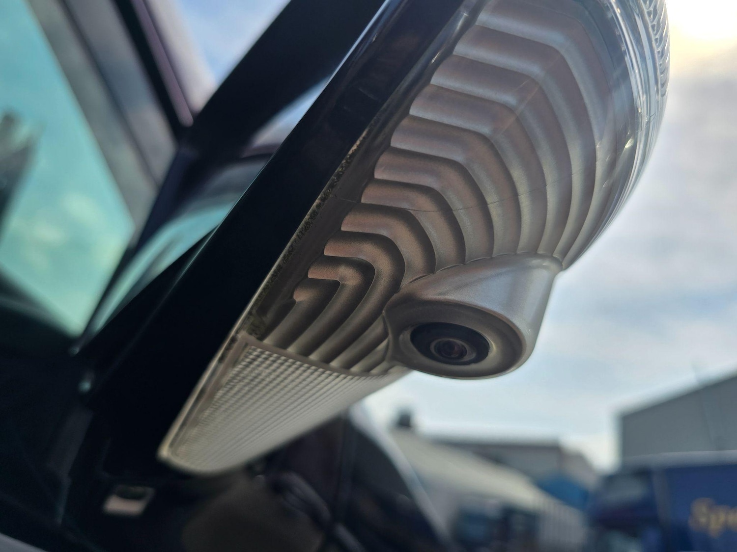 Used Nissan Elgrand 2025 for sale - 76998934: Photo 49