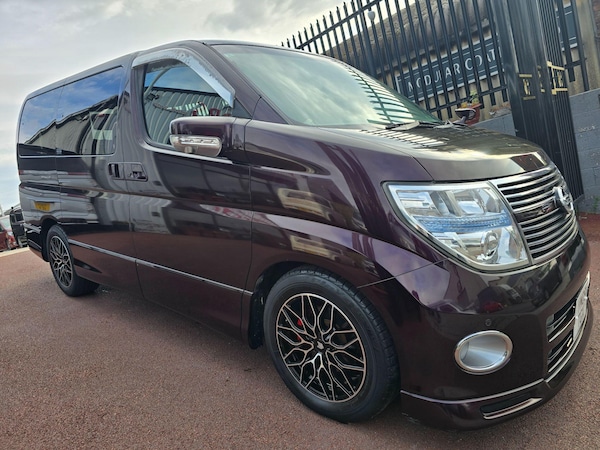Used Nissan Elgrand for sale - 76215368: Photo 22