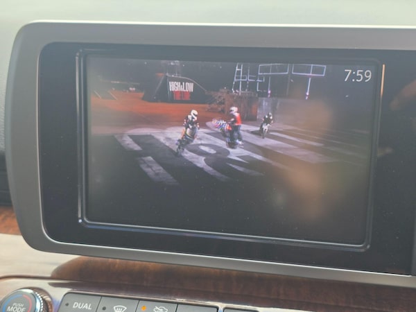 Used Nissan Elgrand for sale - 76215368: Photo 29