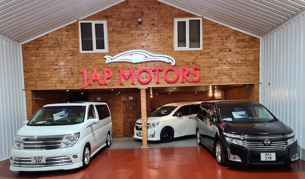 Used Nissan Elgrand for sale - 76215368: Photo 50