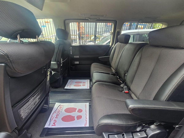 Used Nissan Elgrand for sale - 76215368: Photo 52