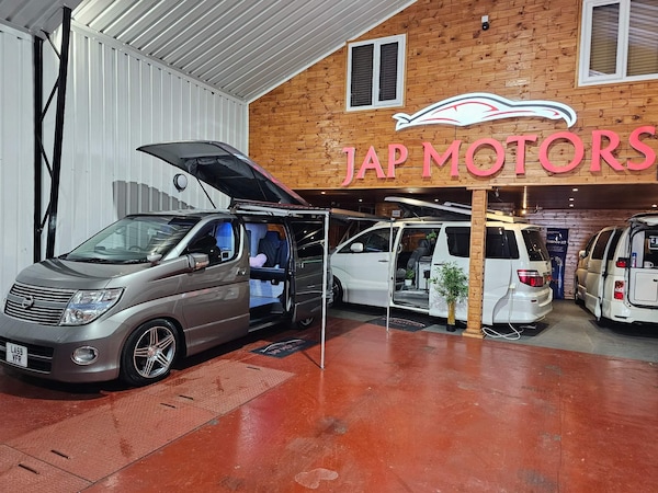 Used Nissan Elgrand for sale - 76215368: Photo 55
