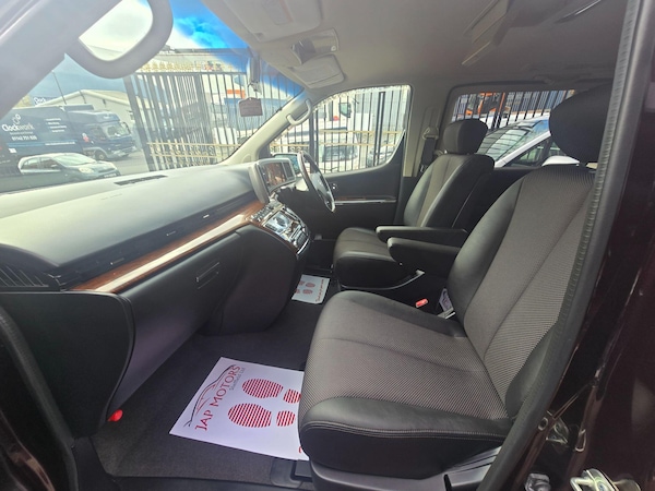 Used Nissan Elgrand for sale - 76215368: Photo 6